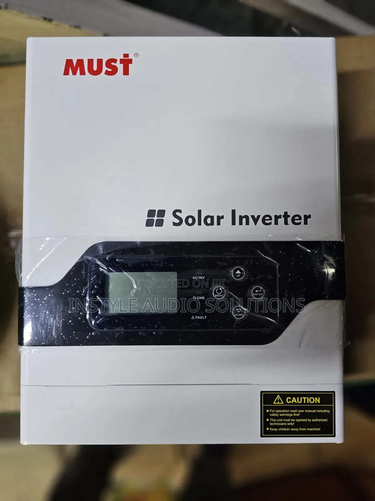 Must 1.5kva - 12v Hybrid 60a MPPT Hybrid Solar Inverter.