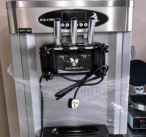 Heavy Duty 95kg Ice Cream Maker Machine
