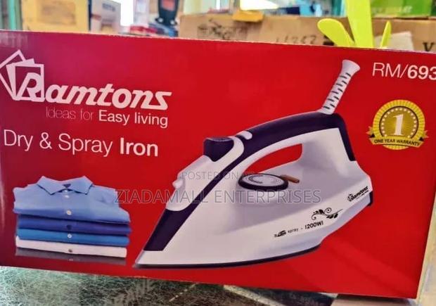 Ramtons Iron Box,*Ramtons Dry With Spray Rm693