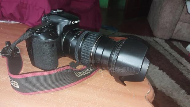 Canon 70d With 28-135 Red Ring Lens - thumbnail 3