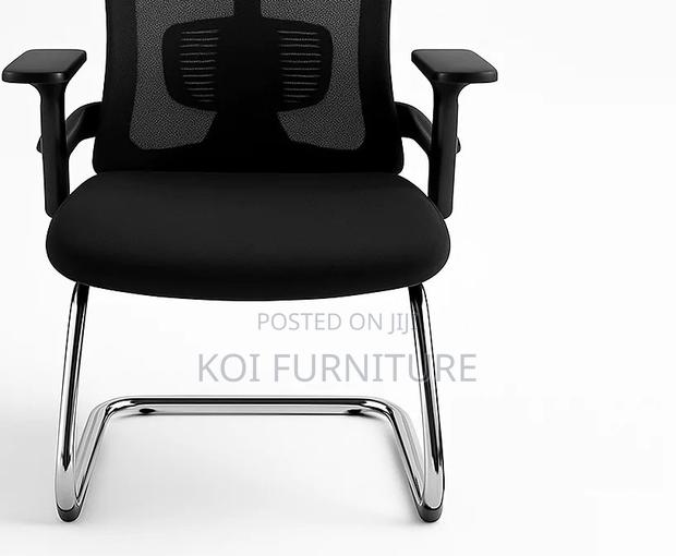 Office Chairs; Lunar Black Visitors Cantilever Office Chairs - thumbnail 2