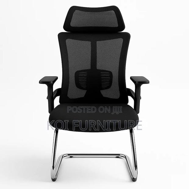 Office Chairs; Lunar Black Visitors Cantilever Office Chairs - thumbnail 3