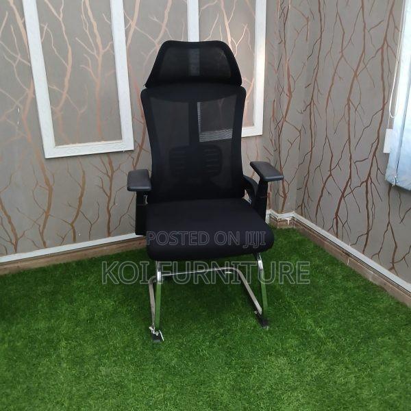 Office Chairs; Lunar Black Visitors Cantilever Office Chairs - thumbnail 4