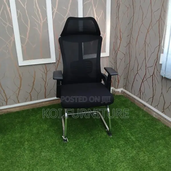 Office Chairs; Lunar Black Visitors Cantilever Office Chairs