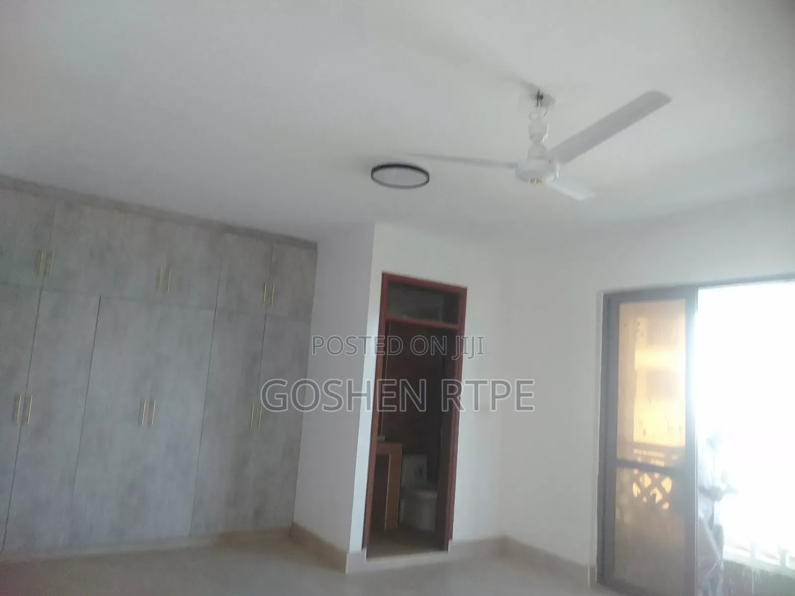 3bdrm Apartment in Kizingo, Mombasa CBD for sale