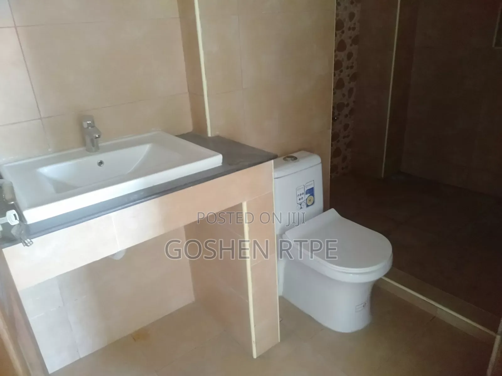 3bdrm Apartment in Kizingo, Mombasa CBD for sale