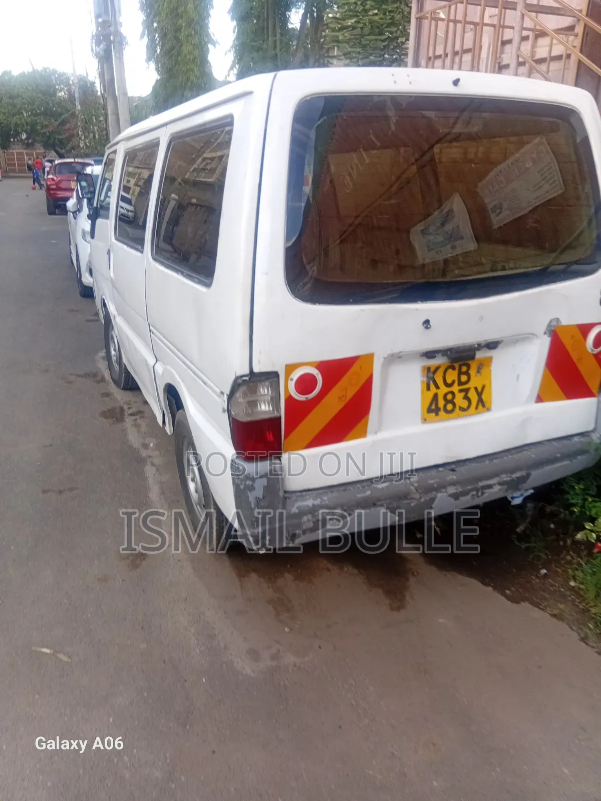 Mazda Bongo 2013 White