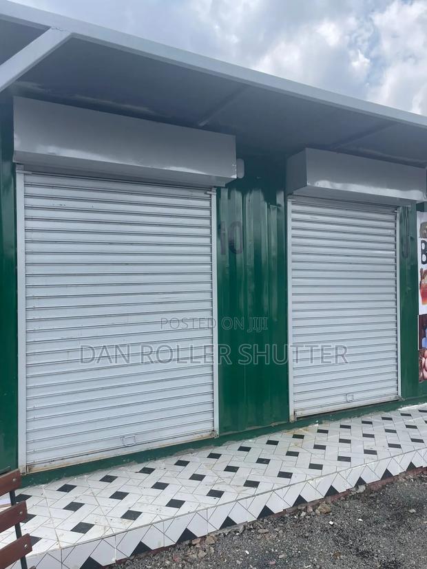 Durable Manual Roller Door