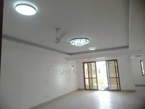 4bdrm Apartment in Kizingo for sale