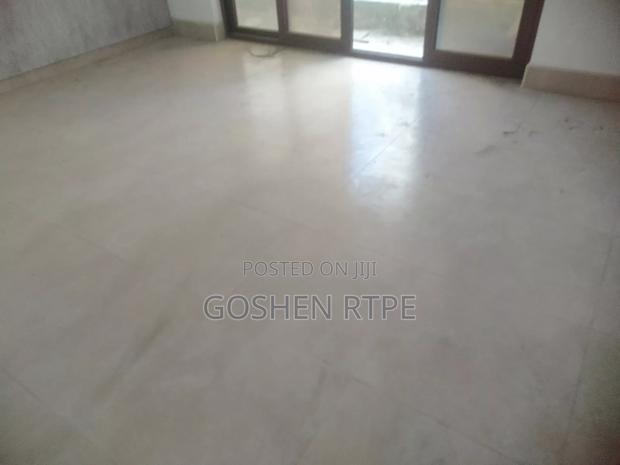 4bdrm Apartment in Kizingo for sale - thumbnail 11