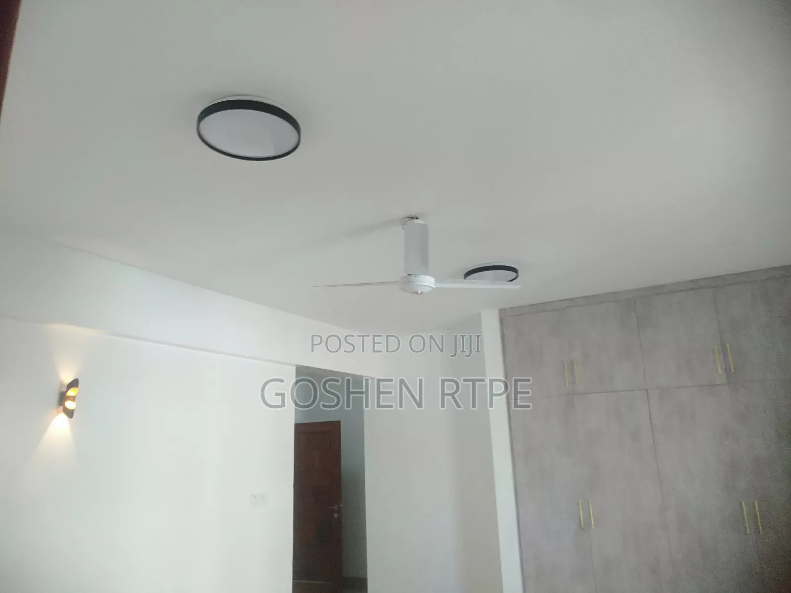 4bdrm Apartment in Kizingo for sale