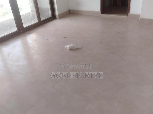 4bdrm Apartment in Kizingo for sale - thumbnail 20