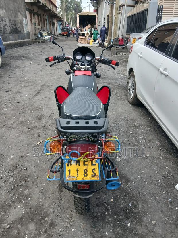 Bajaj Boxer 150 UG 2019 Red - thumbnail 5