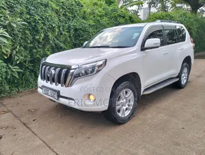Toyota Land Cruiser Prado 2011 White
