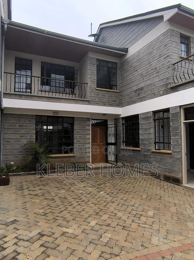 4bdrm Townhouse/Terrace in Ruiru, Old Junction for sale