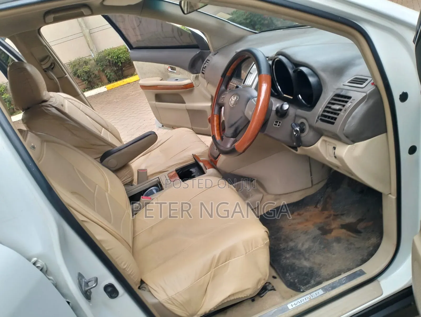 Toyota Harrier 2.4 2005 White