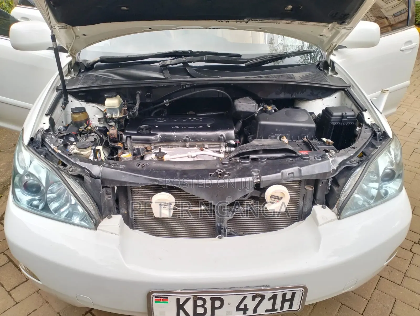 Toyota Harrier 2.4 2005 White