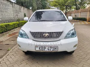 Toyota Harrier 2.4 2005 White