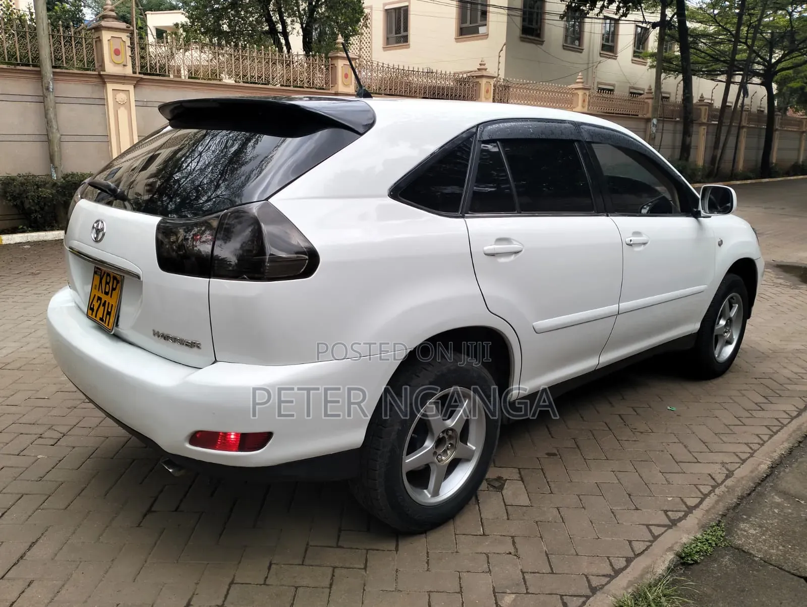 Toyota Harrier 2.4 2005 White