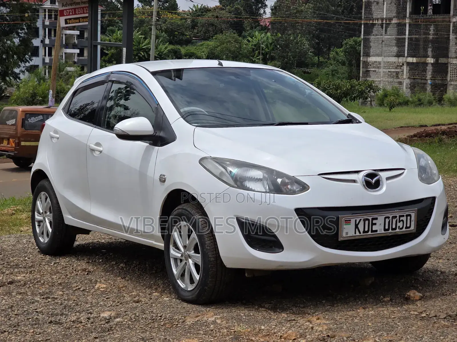 Mazda Demio 2014