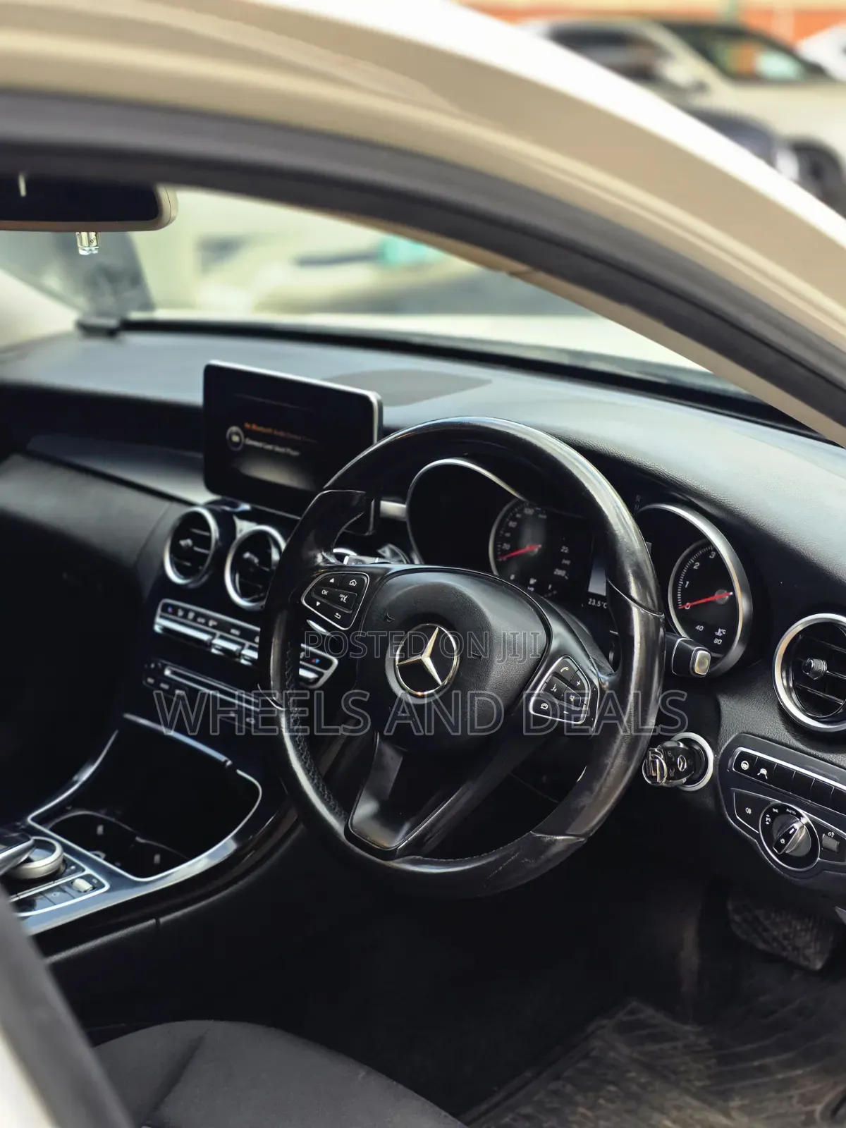 Mercedes-Benz C180 2016 White