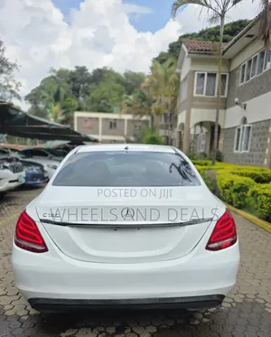 Mercedes-Benz C180 2016 White