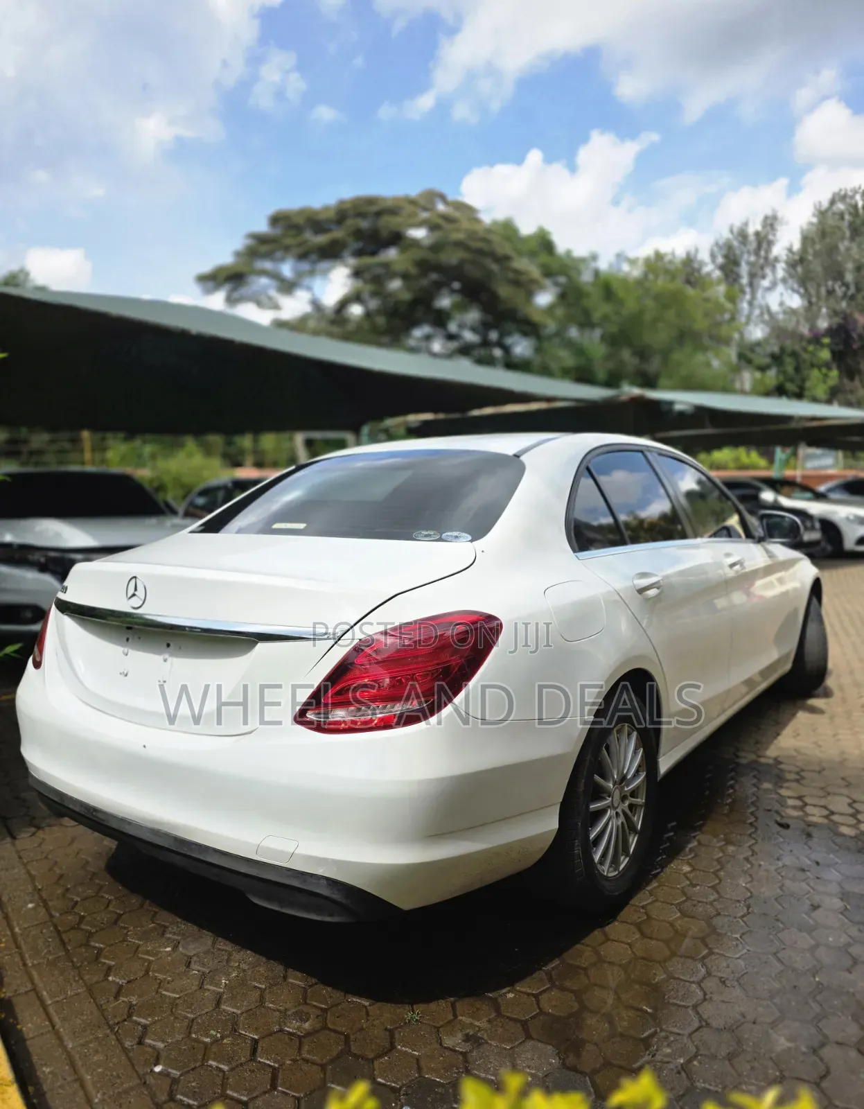 Mercedes-Benz C180 2016 White
