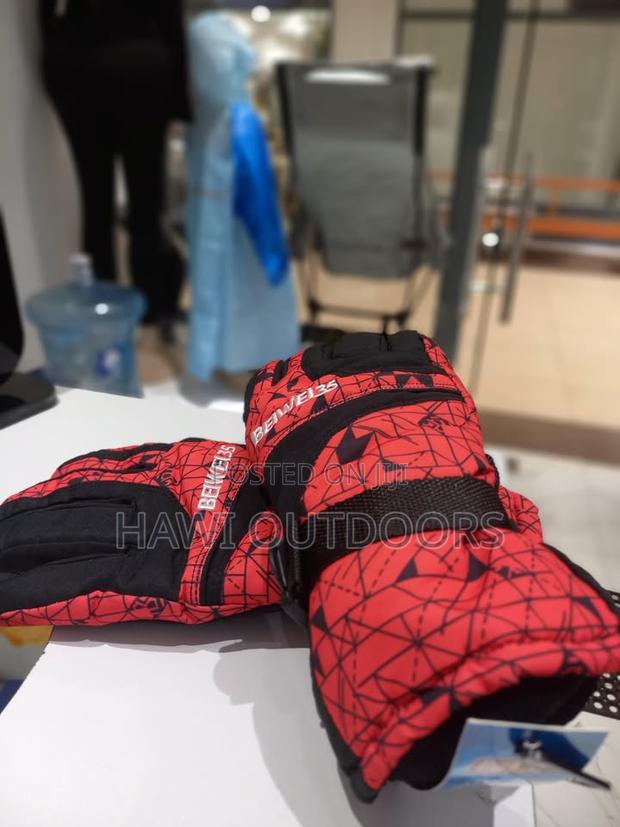 Summit Glove