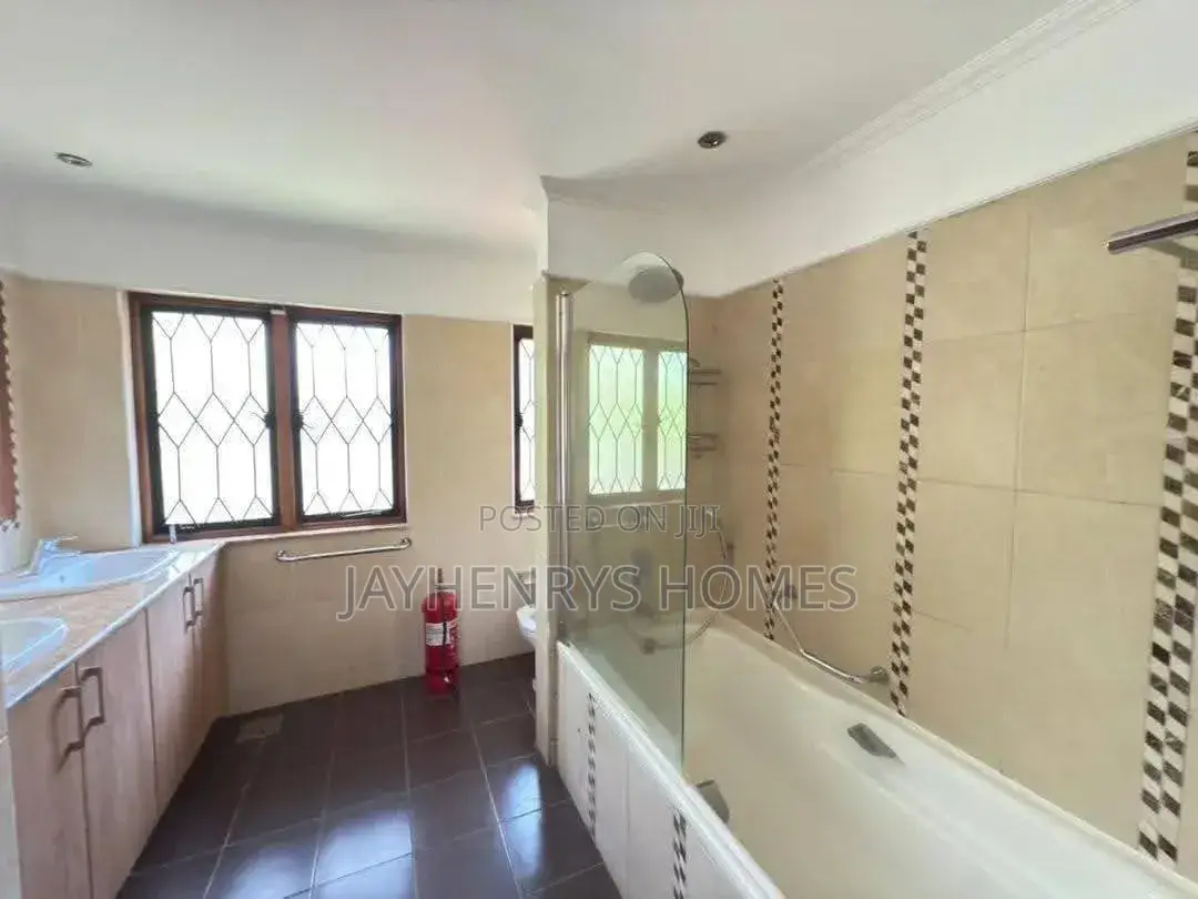 5bdrm House in Gigiri for rent