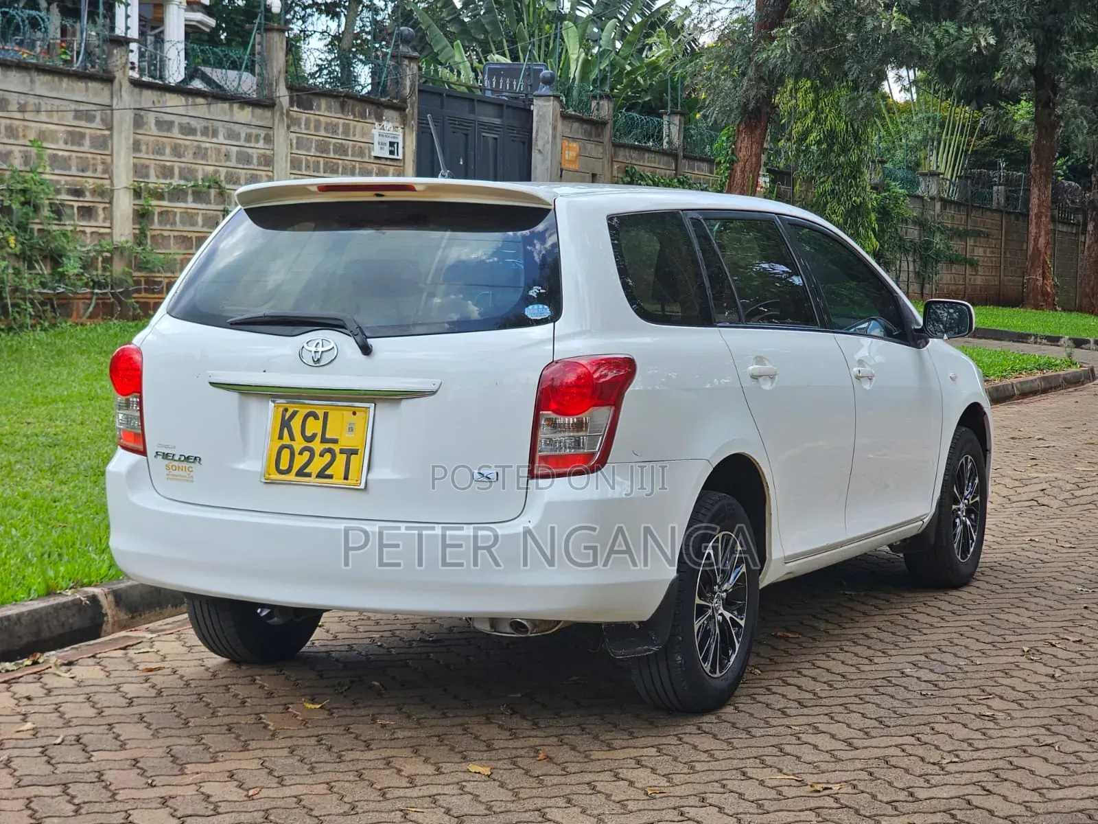 Toyota Corolla Fielder 1.5 Petrol FWD 2011 White