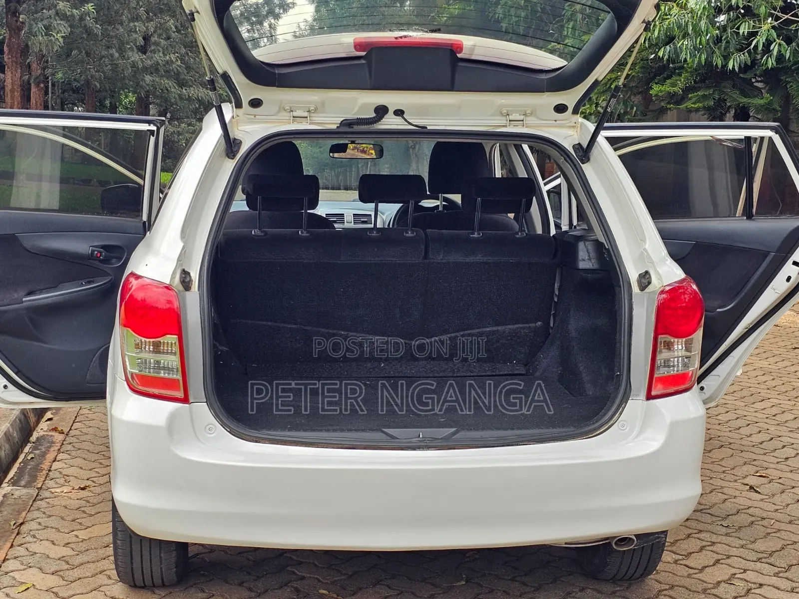 Toyota Corolla Fielder 1.5 Petrol FWD 2011 White