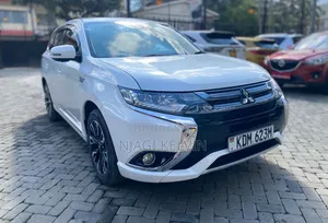 Mitsubishi Outlander 2.0 PHEV AWD 2016 White