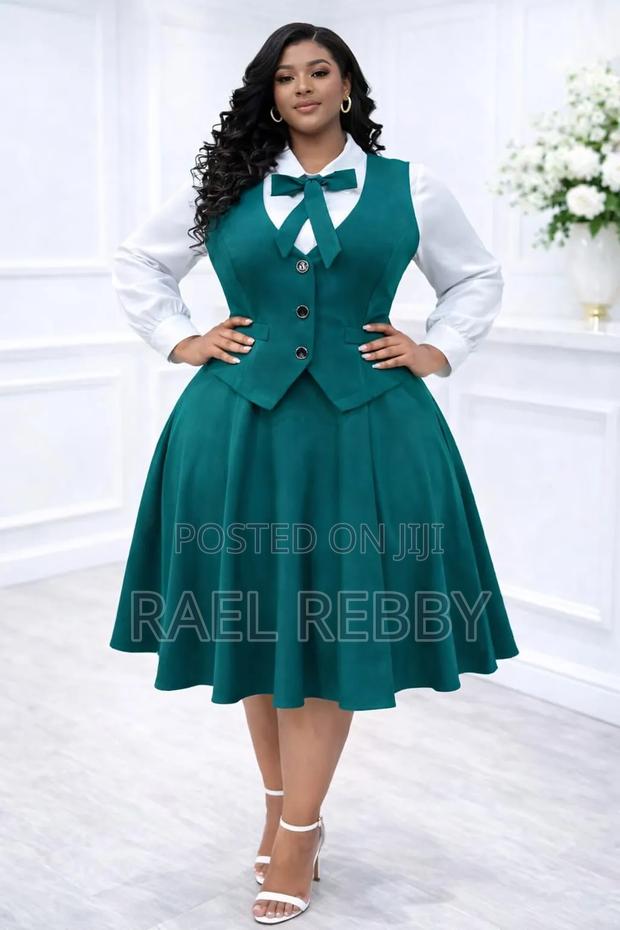 Ladies Dress - thumbnail 2