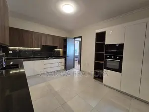 5bdrm Apartment in Kileleshwa for sale