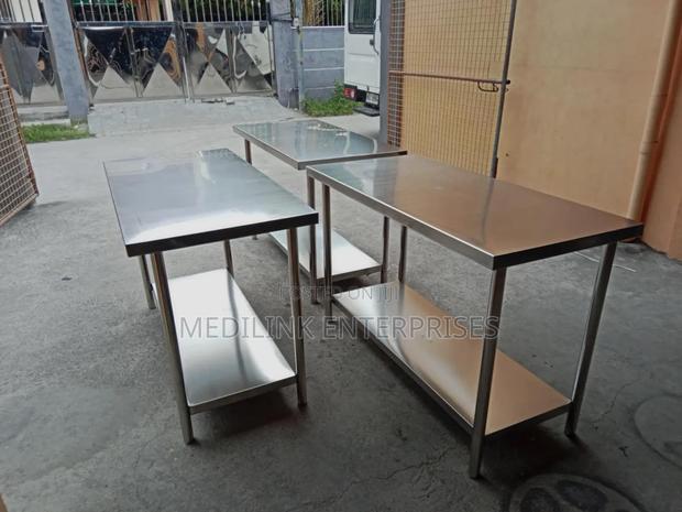 Modern Siu Packaging/Working Tables 5*2ft - main view