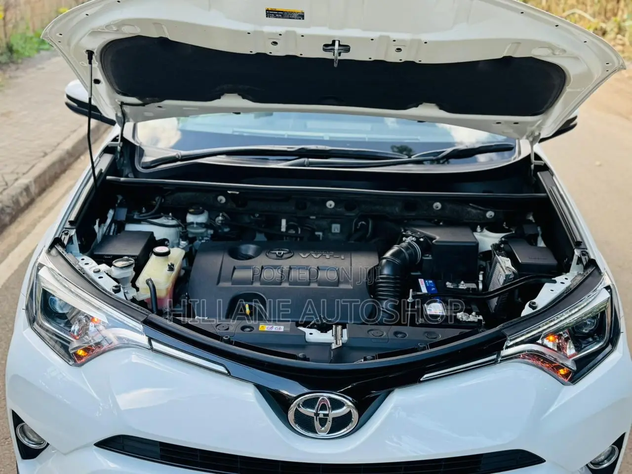 Toyota RAV4 2019 White