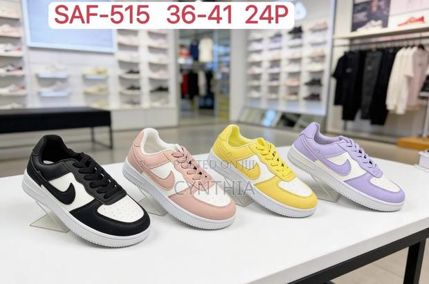 High Quality Foot Wear - thumbnail 2