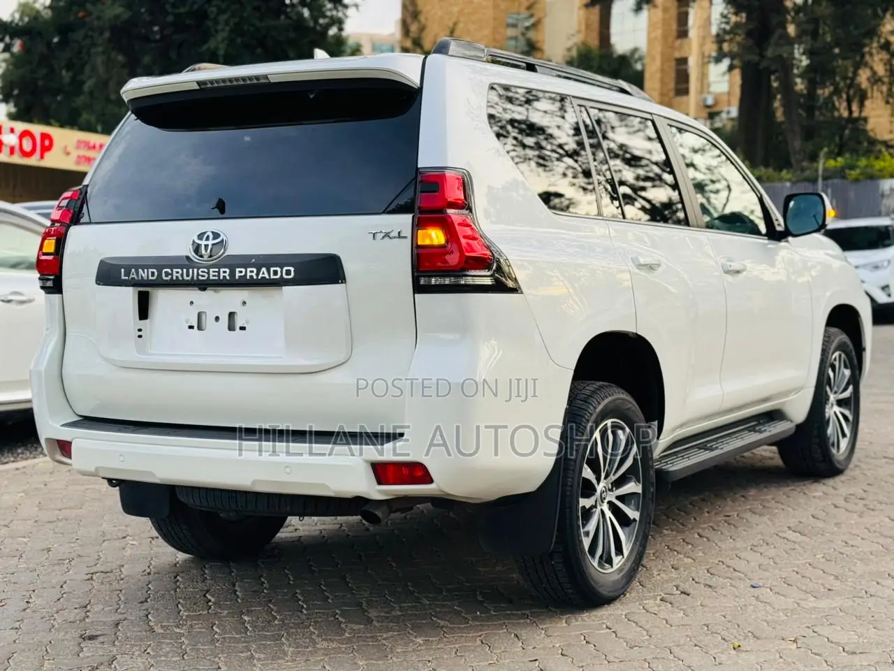 Toyota Land Cruiser Prado 2018 White