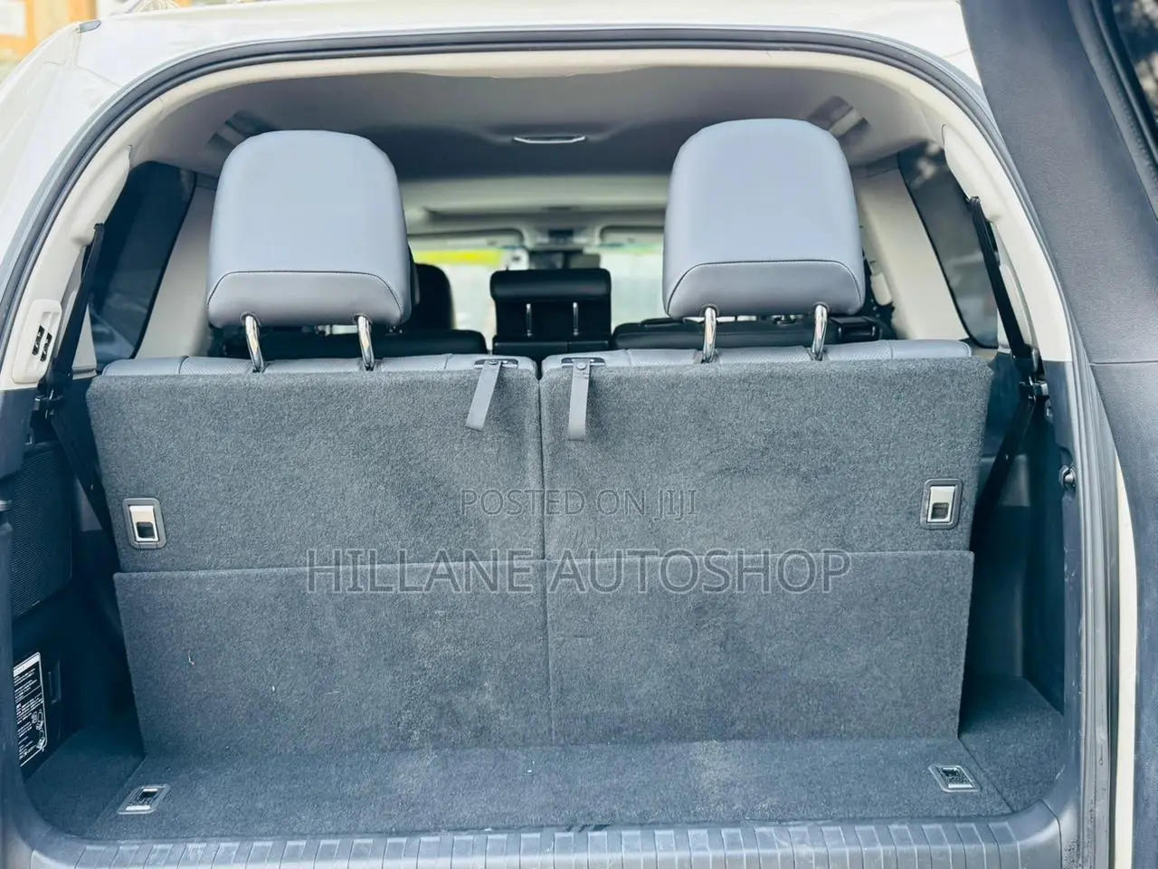 Toyota Land Cruiser Prado 2018 White