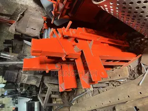 Makiga Interlocking Machines