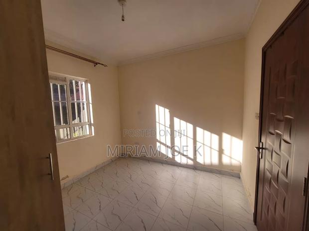 3bdrm Bungalow in Kenyatta Road for rent - thumbnail 2
