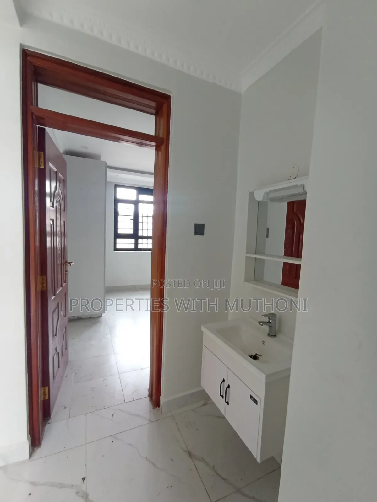 3bdrm Bungalow in Karai for sale