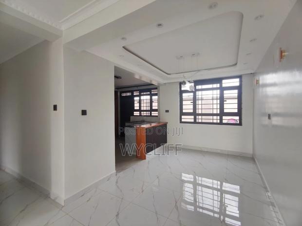 3bdrm Bungalow in Karai for sale - thumbnail 8
