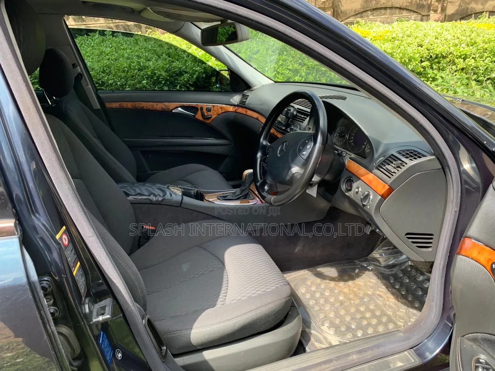 Mercedes-Benz E240 2004 Blue