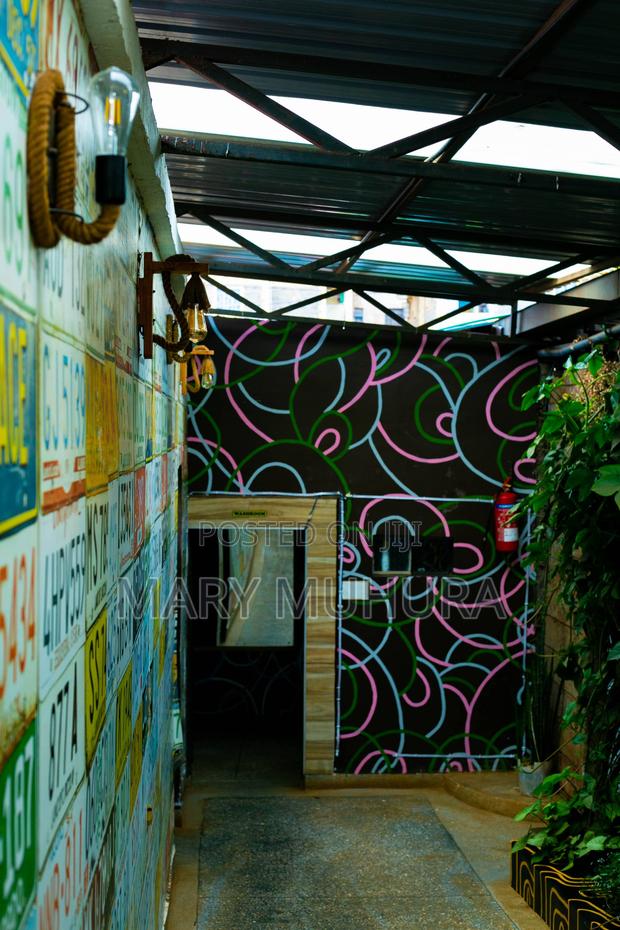 Bar And Restaurant - thumbnail 4