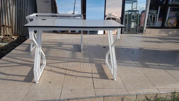 1.2m Office Modern Table - main view