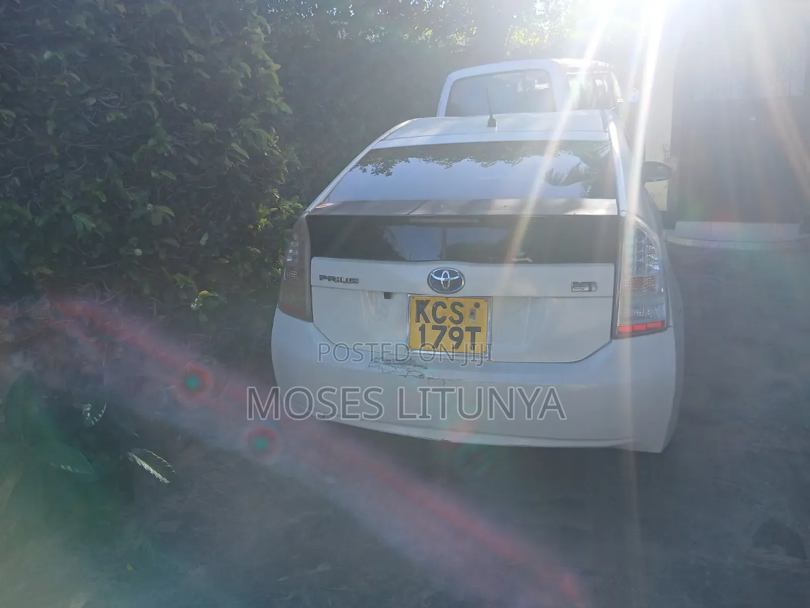 Toyota Prius IV 2011 White