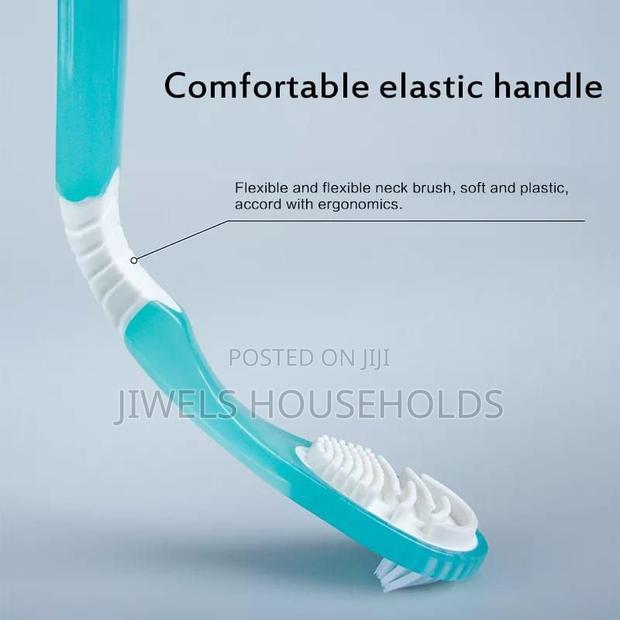 Double Sided Silicone Tongue Cleaner - thumbnail 3