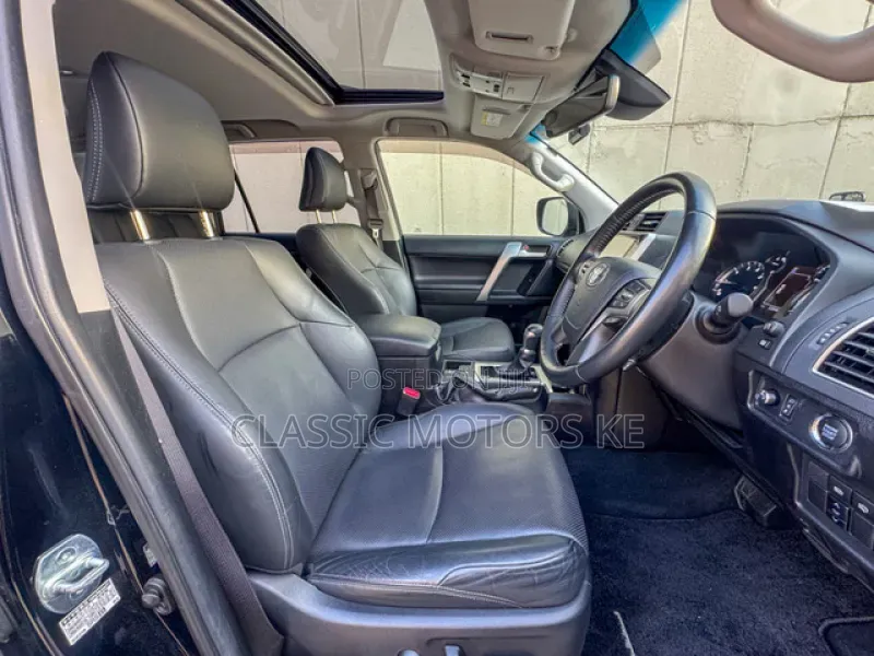 Mazda Axela 2019 Gray