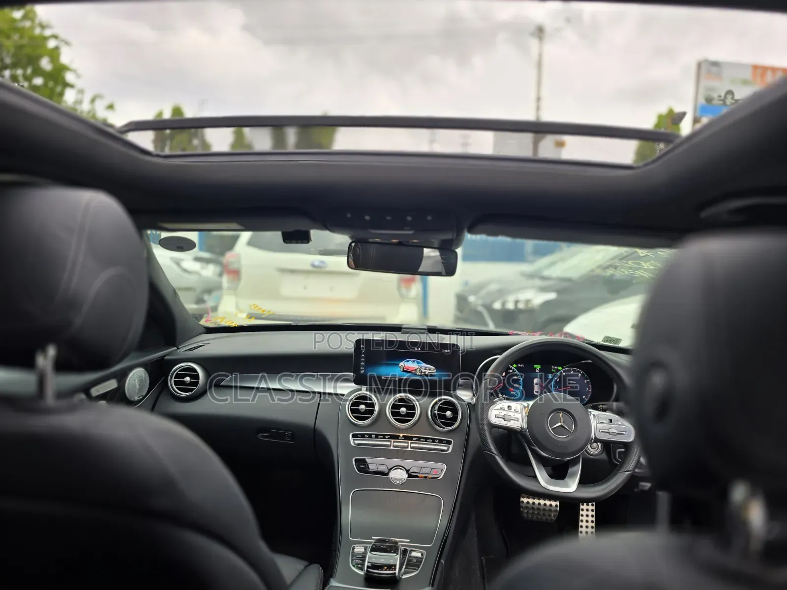 Mercedes-Benz C200 2019 Black